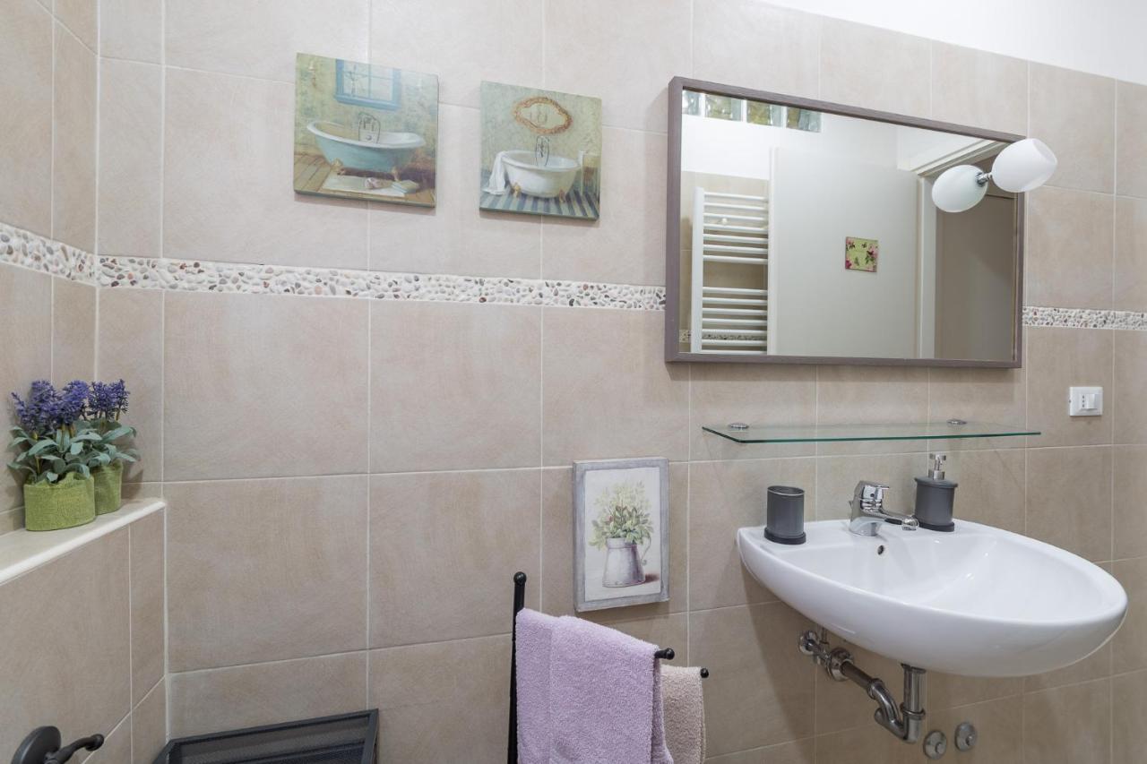 La Colombina Hotell Bologna Exteriör bild