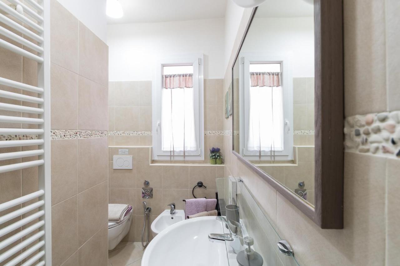 La Colombina Hotell Bologna Exteriör bild