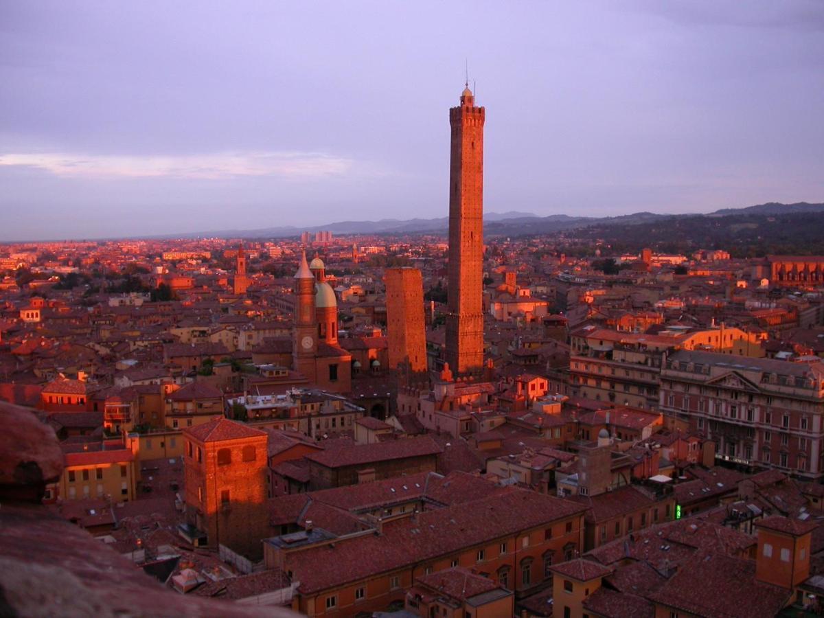 La Colombina Hotell Bologna Exteriör bild